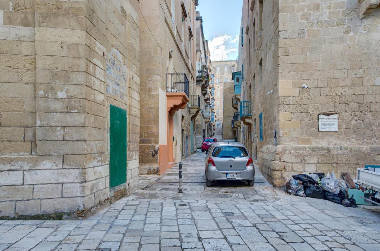 Sally Port 29 Valeta Exterior foto