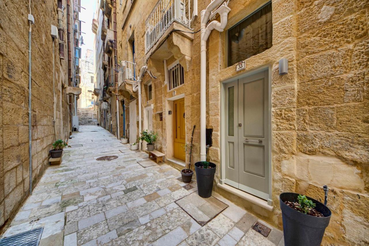 Sally Port 29 Valeta Exterior foto
